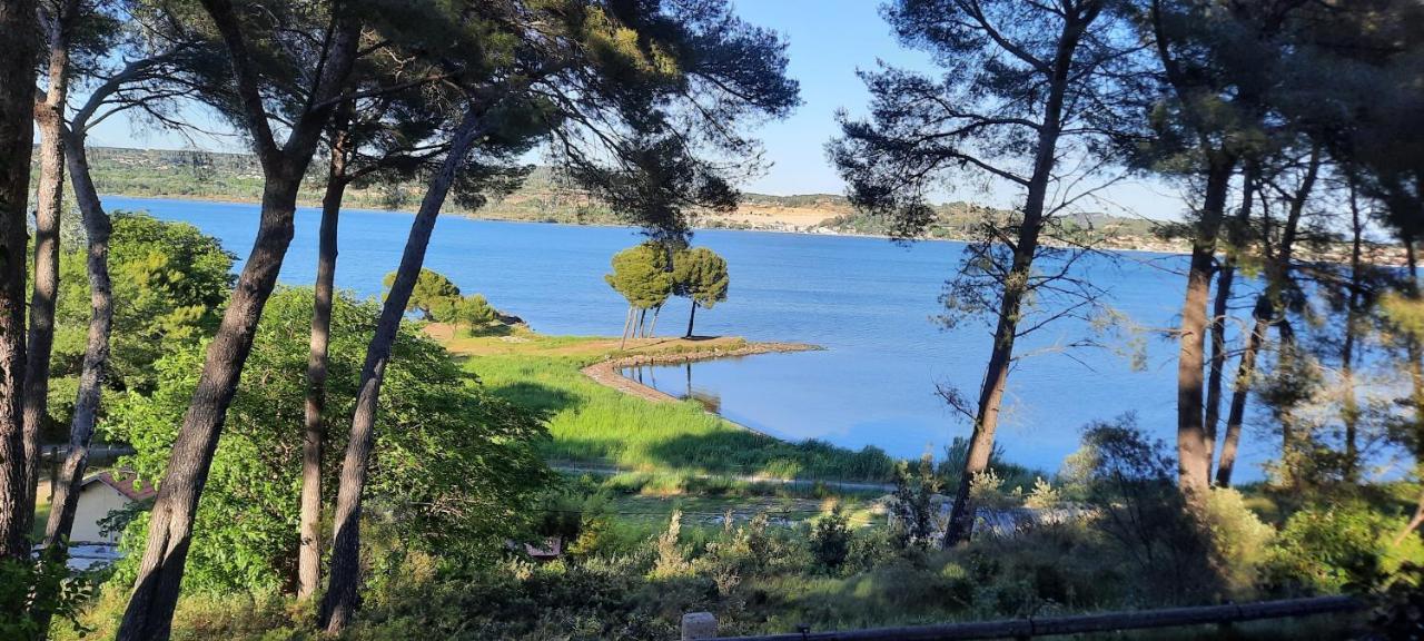 La Palmeraie Istres Εξωτερικό φωτογραφία