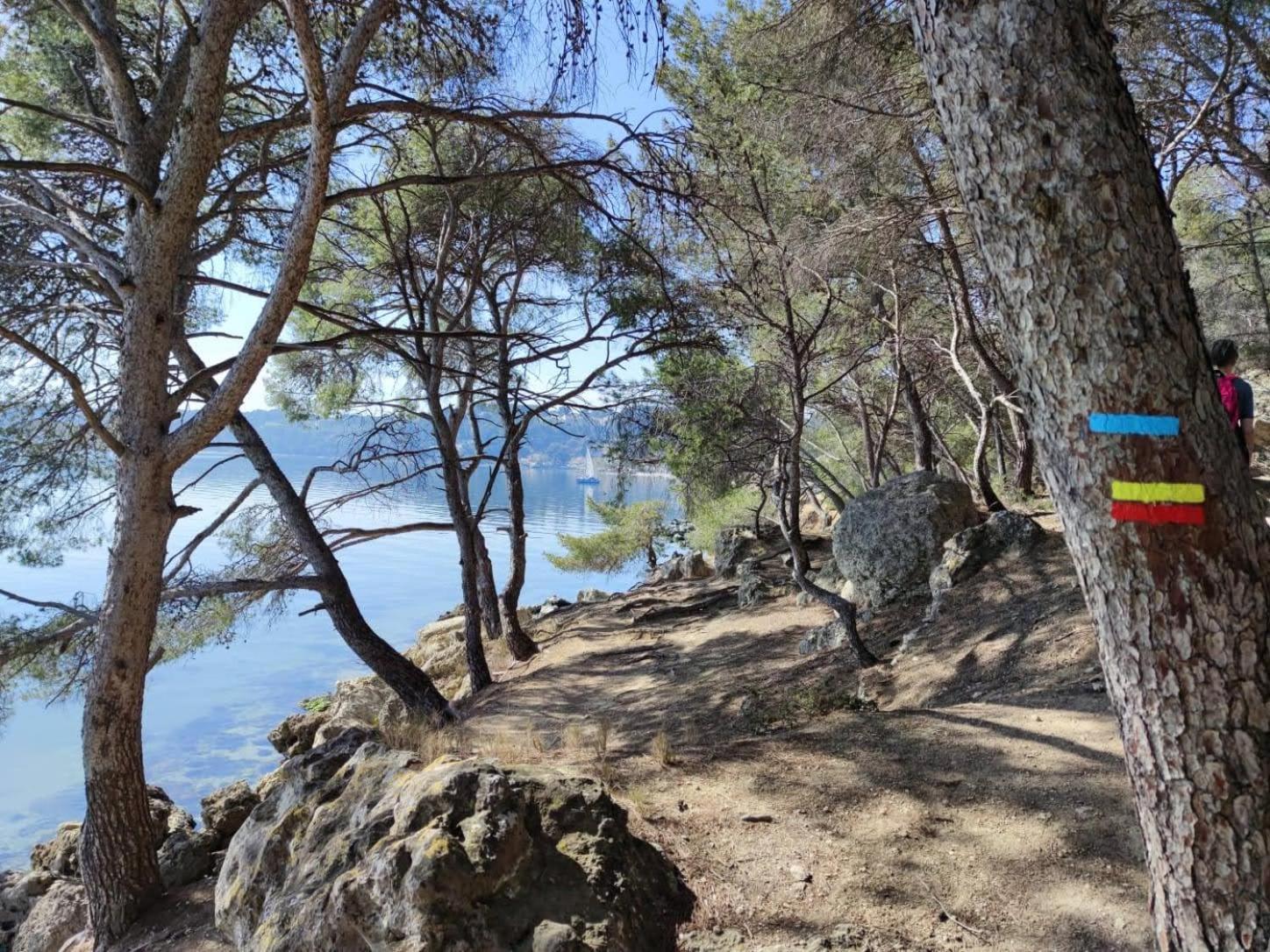 La Palmeraie Istres Εξωτερικό φωτογραφία